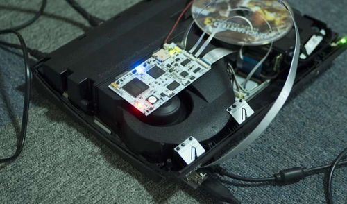 硬盘光驱游戏任玩!索尼PS4破解真相 吃惊_互