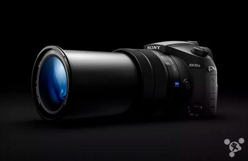 索尼发布第三代RX10长焦相机 25倍光学变焦_