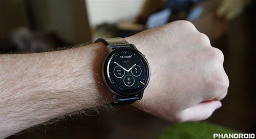 真帅二代!摩托新Moto 360抢先开箱