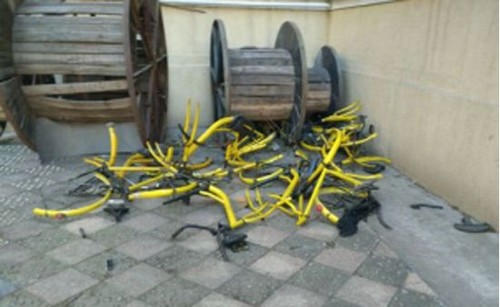 不是不报!这就是破坏共享单车的下场_互联网头