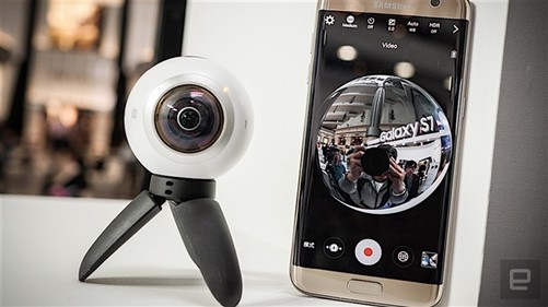 gear 360作为一个极简单的vr虚拟现实相机,不像现在的很多设备那般